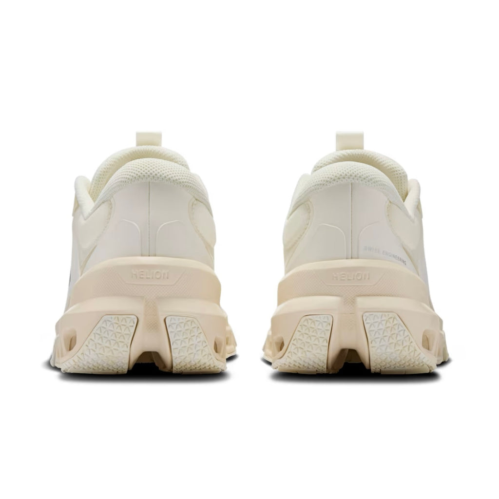 Loewe IDM929282,Loewe x Cloudventure 2.0 sneaker Eggshell,Loewe Cloudventure 2.0,Cloudventure 2.0 Loewe white,Loewe Cloudvent