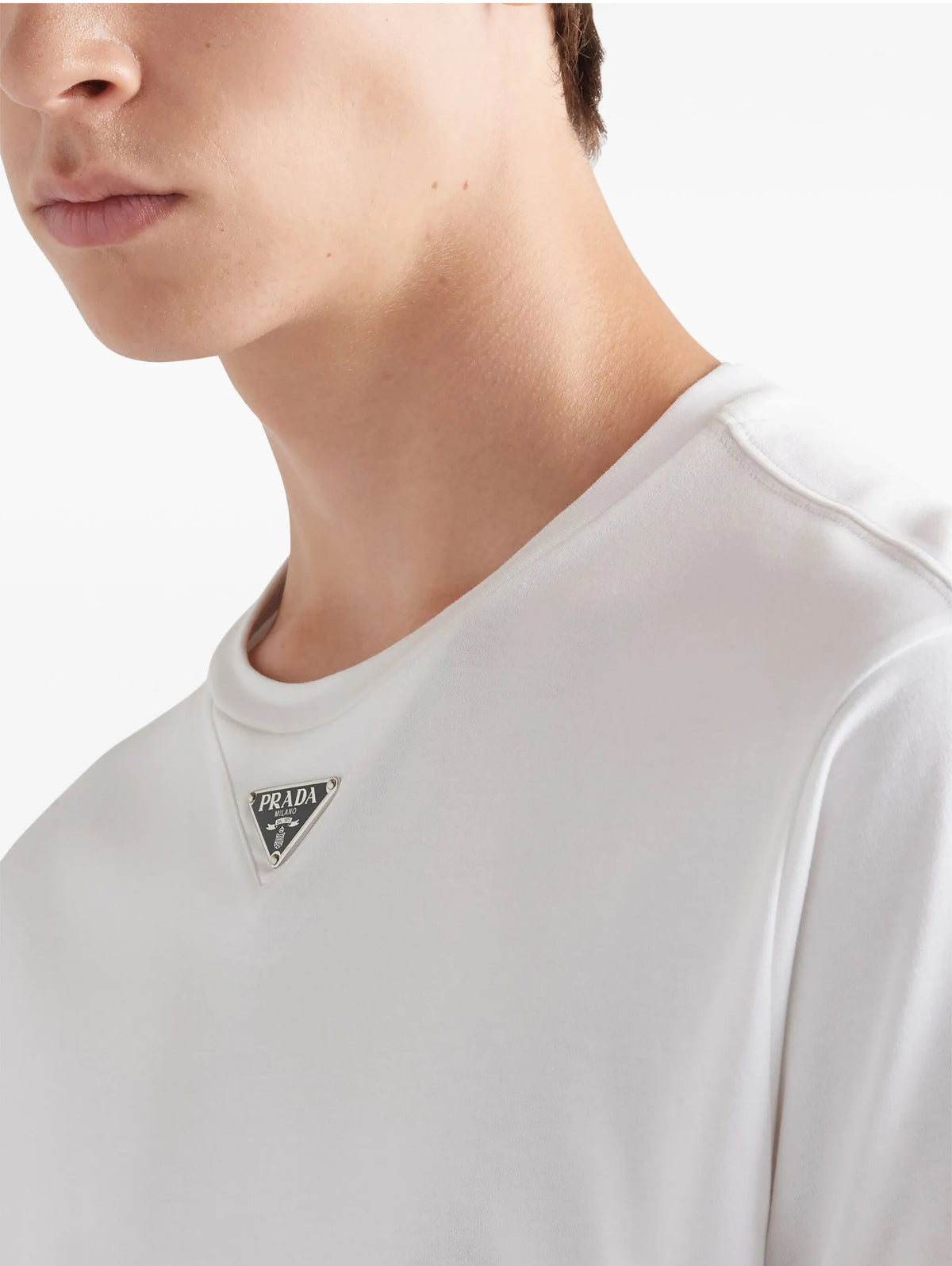 Prada UJN861S232240,Prada triangle logo T-shirt,Prada T-shirt white,Prada white T-shirt mens,Prada T-Shirt black,Prada black