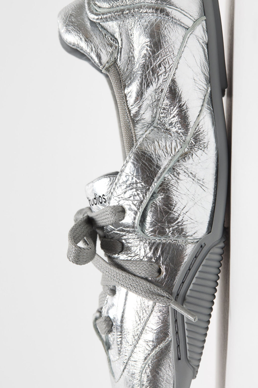 Winniemodo,Winniemodony,Acne Studios FN-WN-SHOE000998,Acne Studios lace leather sneaker,Acne Studios sneaker silver,Acne Stud