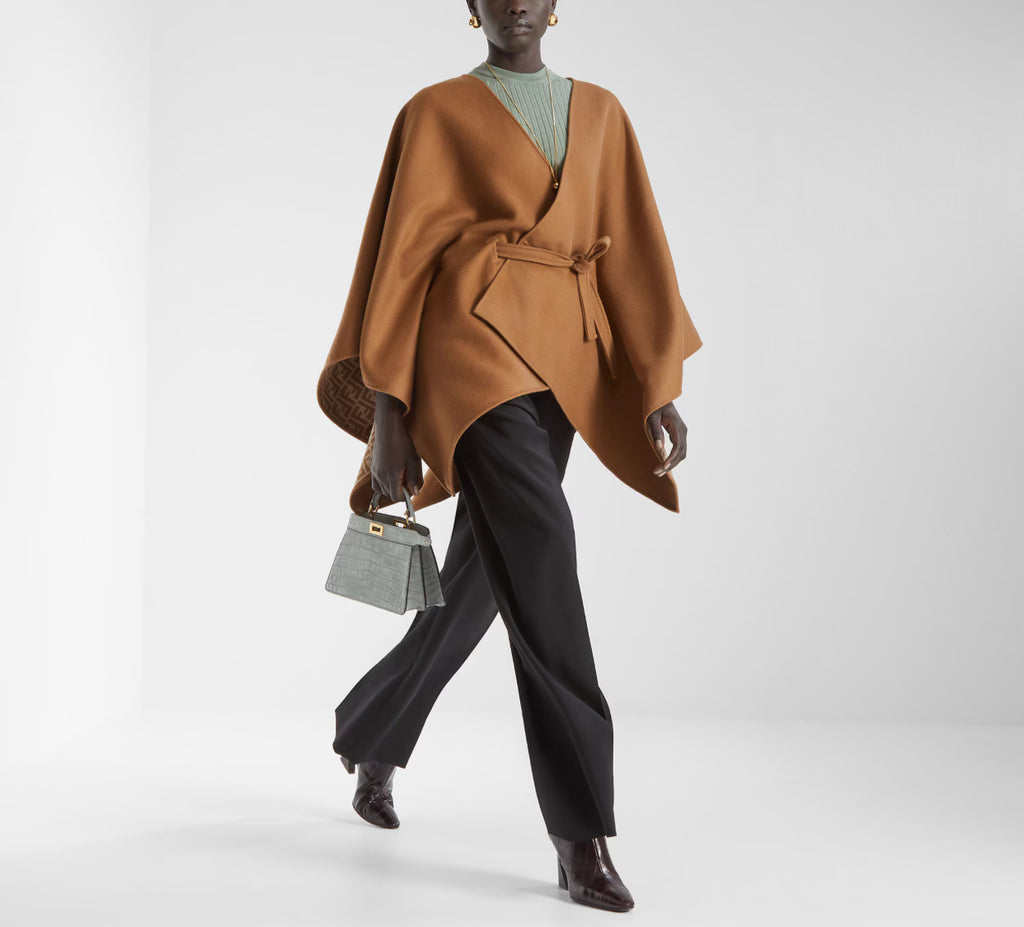 Winniemodo,Winnie modo,Fendi FXX807AYKS,Fendi cashmere poncho,Fendi poncho,Fendi cloak,Fendi poncho sale,Fendi cloak sale,Fen