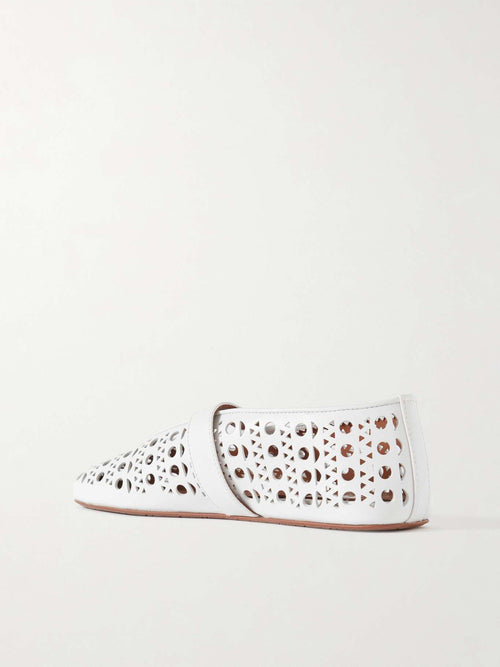 Winniemodo,Winnie modo,Alaïa cut out leather ballerinas,Alaïa ballerinas,Alaïa ballerinas sale,Alaia flat,Alaia flat sale,Ala