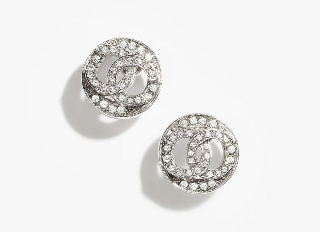 Chanel 25C stud earrings,Chanel crystal earrings,Chanel crystal earrings cc logo,Chanel crystal silver earrings,Chanel earrin