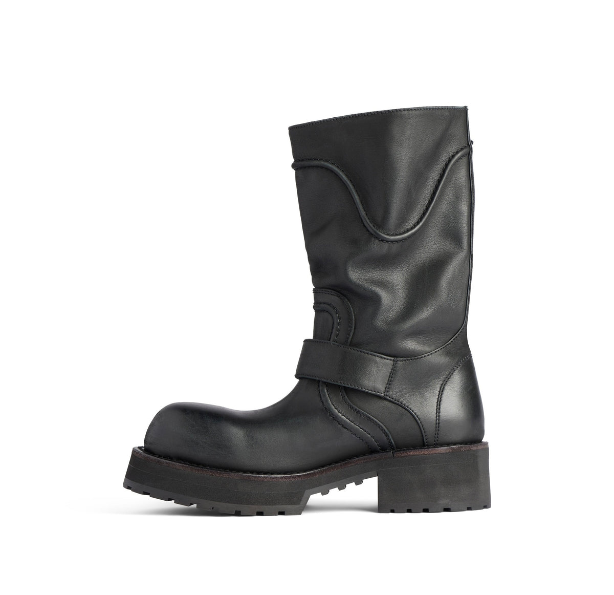 Winniemodo,Winnie modo,Balenciaga 833585WCAL1,Balenciaga women’s venom boot,Balenciaga women’s boot,Balenciaga boot,Balenciag