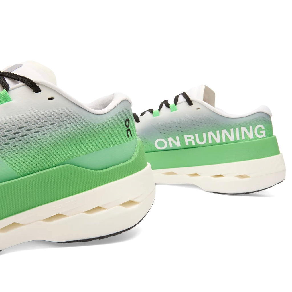 Winniemodo,Winnie modo,On Cloud Cloudboom Max sneaker,On Cloud Cloudboom Max,On cloud sneaker,On cloud sneaker sale,On cloud
