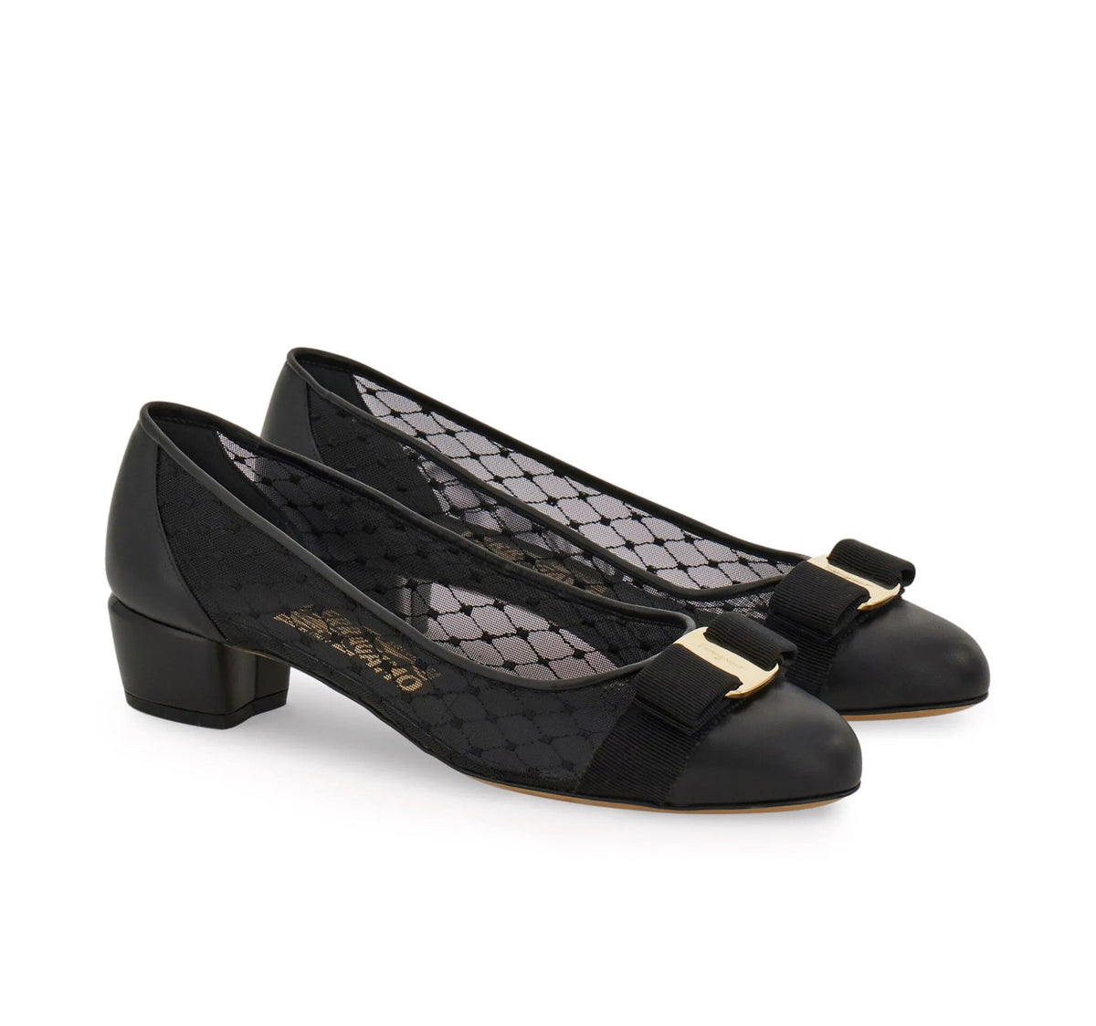 Ferragamo chunky heel,Ferragamo chunky heel black,Ferragamo chunky heel beige,Ferragamo chunky heel on sale,Ferragamo chunky