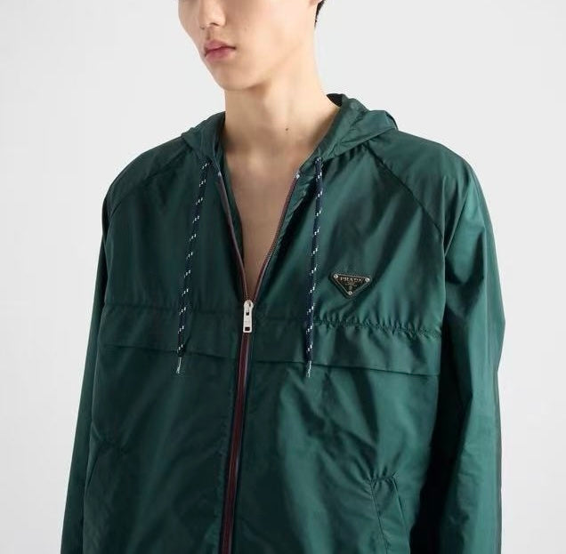 Prada SGC864,Winniemodo,Winnie modo,Prada re-nylon jacket,Prada zip up jacket,Prada zip up jacket sale,Prada jacket green,Pra