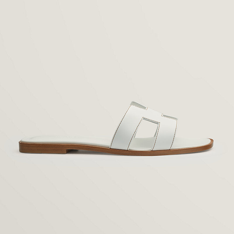 Winniemodo,Winnie modo,Hermes SM021056Z,Hermes Oran sandal,Hermes Oran white,Hermes sandals women,Hermes sandals sale,Hermes