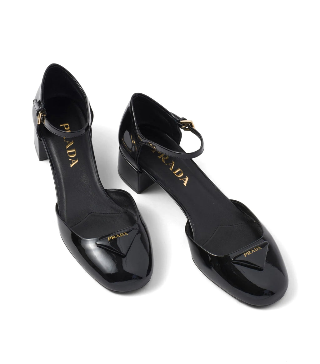 Prada 1E708L,Prada triangle logo patent pumps,Prada black pumps,Prada black heels,Prada chunky heel,Prada black chunky heels,
