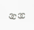 Winniemodo,Winniemodony,Chanel ABH770,Chanel cc logo earrings,Chanel earrings,Chanel earrings sale,Chanel earrings 2026,Chane