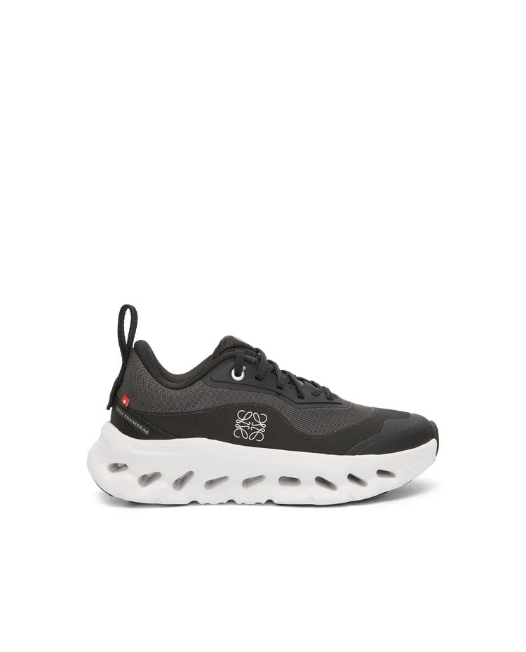 Loewe Cloudtilt 2.0 sneaker, Loewe x on cloud, Loewe x on cloudtilt sneakers, Loewe on cloud sneaker, on cloud x Loewe sneake