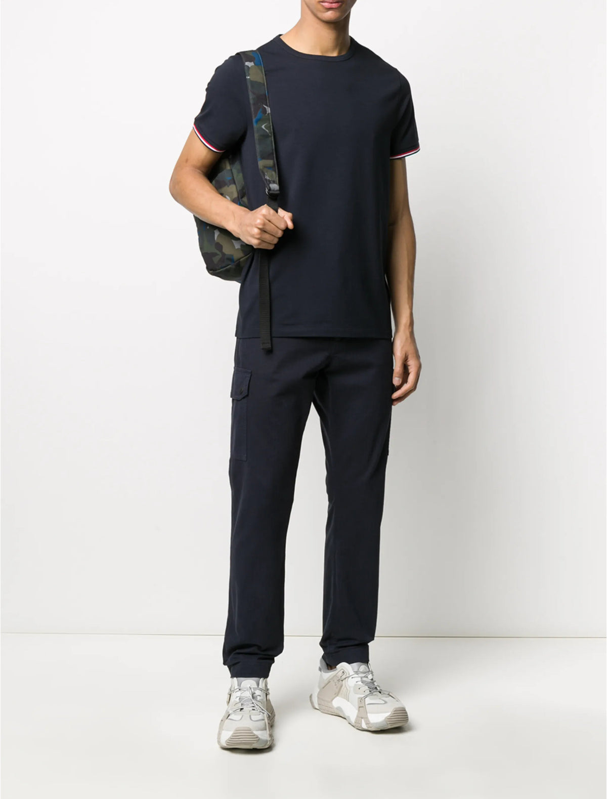 Winniemodo,Winniemodony,Moncler t-shirt sale,Moncler tee,best online shopping in USA,best quality branded t-shirt for men,Mon