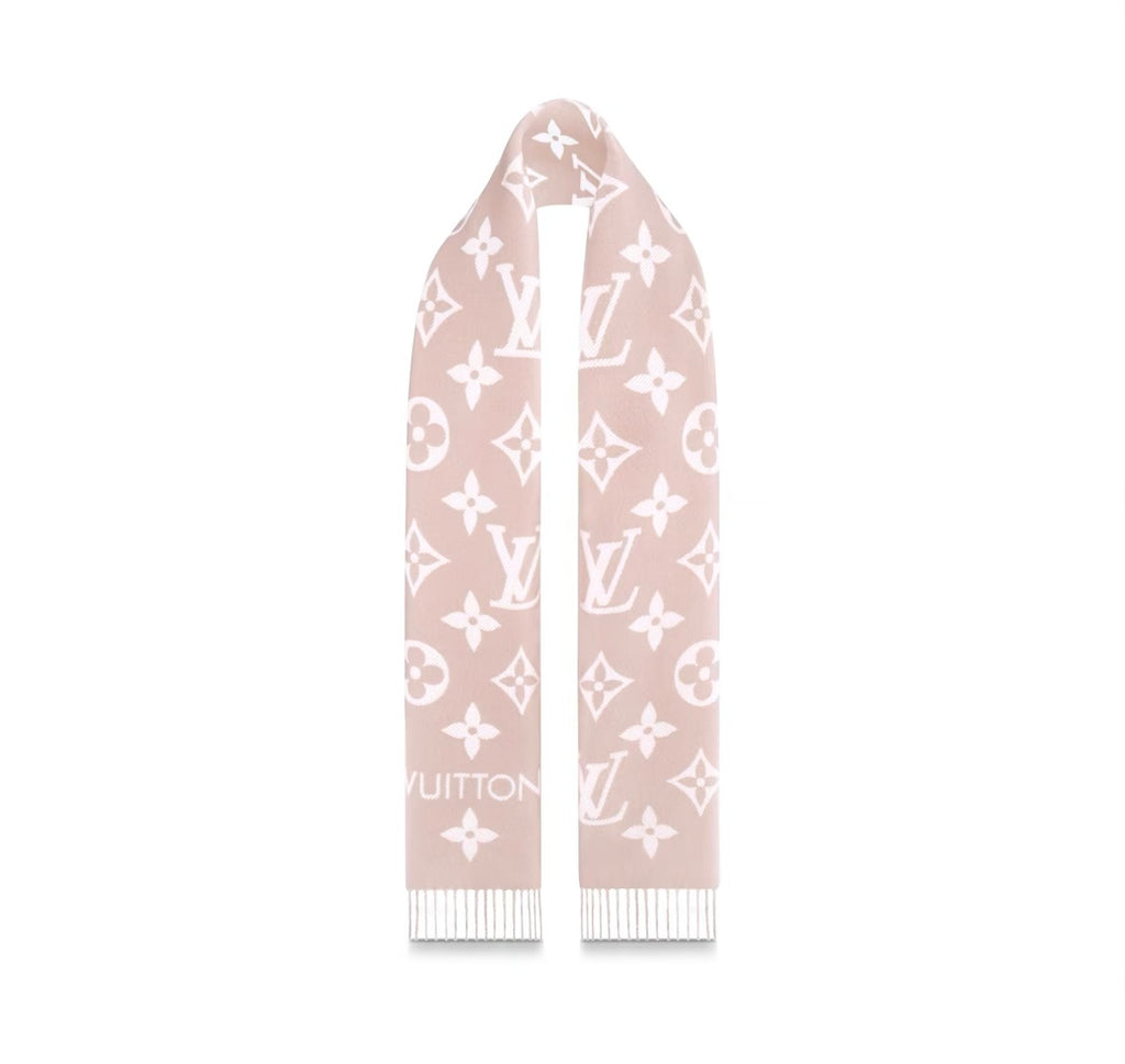 Louis Vuitton LV Essential Scarf,Louis Vuitton scarf on sale,Louis Vuitton online shop,Louis Vuitton outlet,Louis Vuitton sca