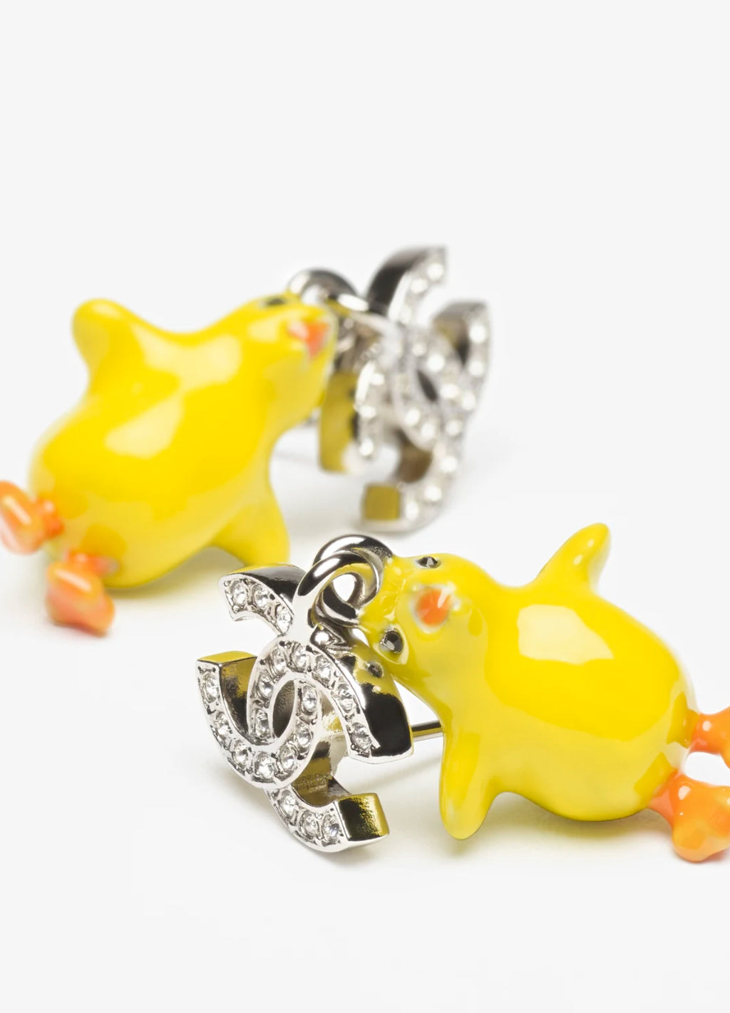 Winniemodo,Winniemodony,Chanel ABH521,Chanel chicken earrings,Chanel baby chick pendant,Chanel earrings ,Chanel earrings 2026
