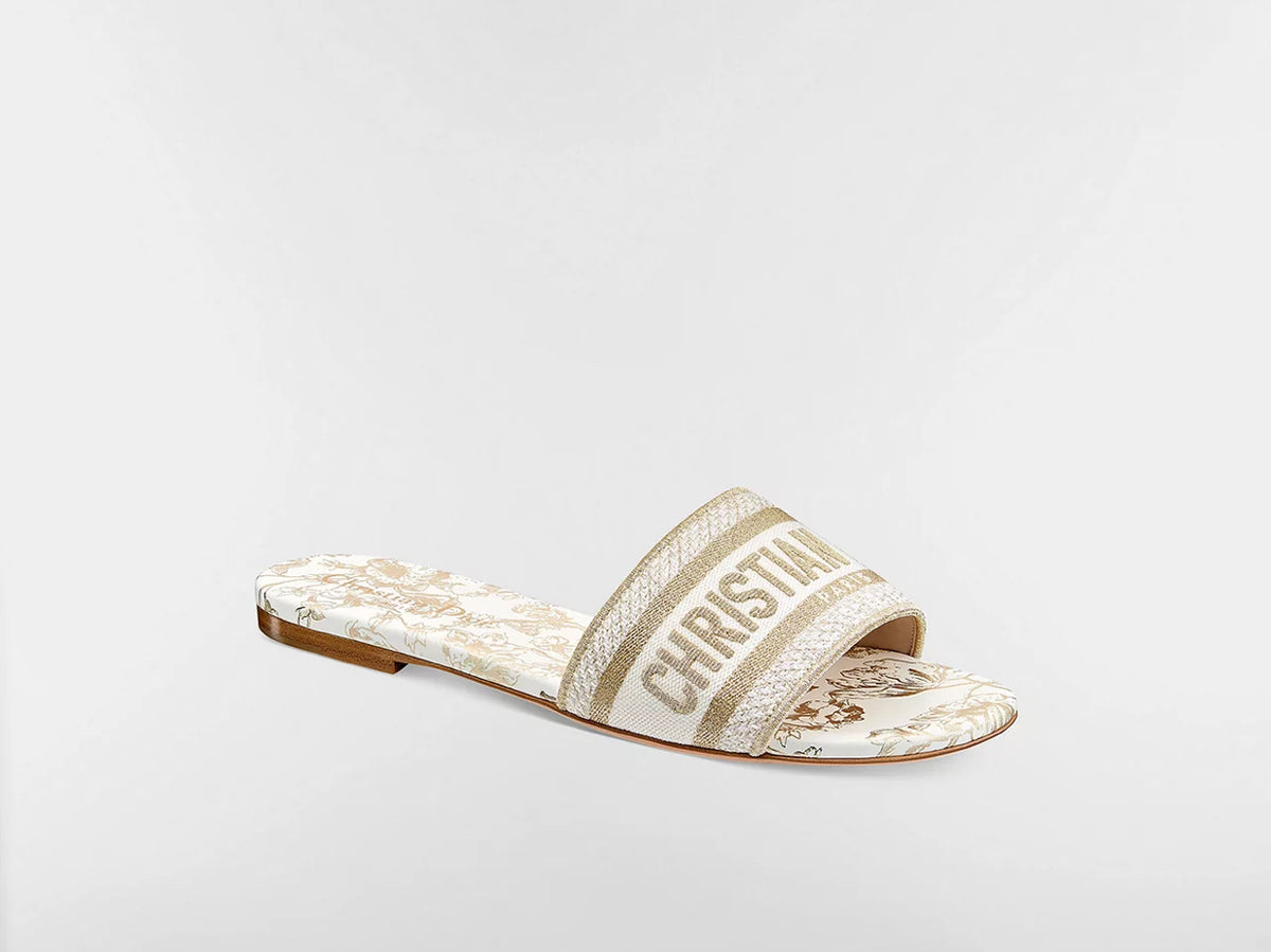 Winniemodo,Winniemodony,Dior sandals,Dior sandal flat,Dior flats sale,Dior golden shoes discount,Dior sandal sale,Dior womens