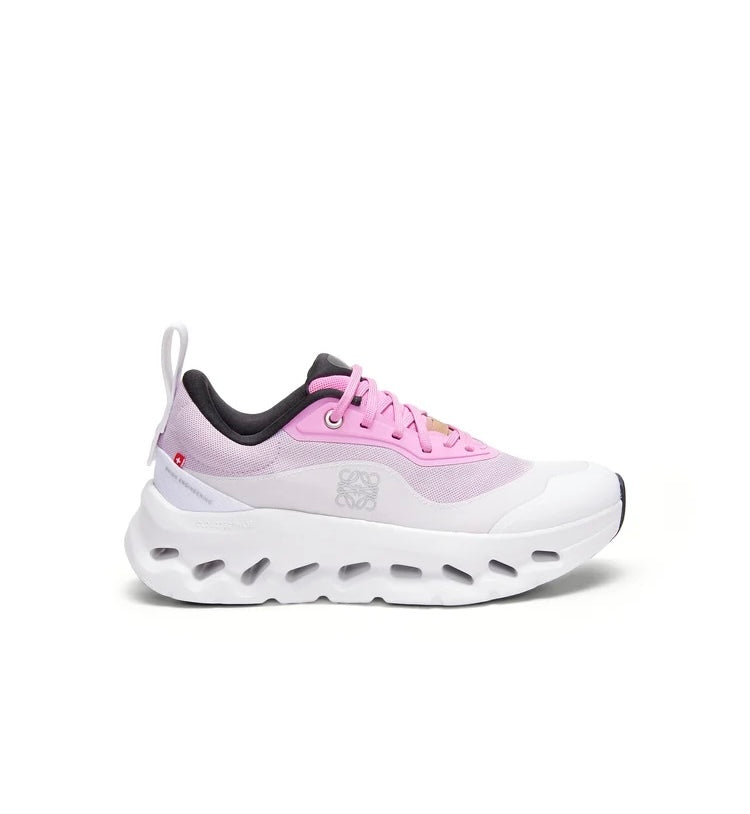 Loewe Cloudtilt 2.0 sneaker, Loewe x on cloud, Loewe x on cloudtilt sneakers, Loewe on cloud sneaker, on cloud x Loewe sneake