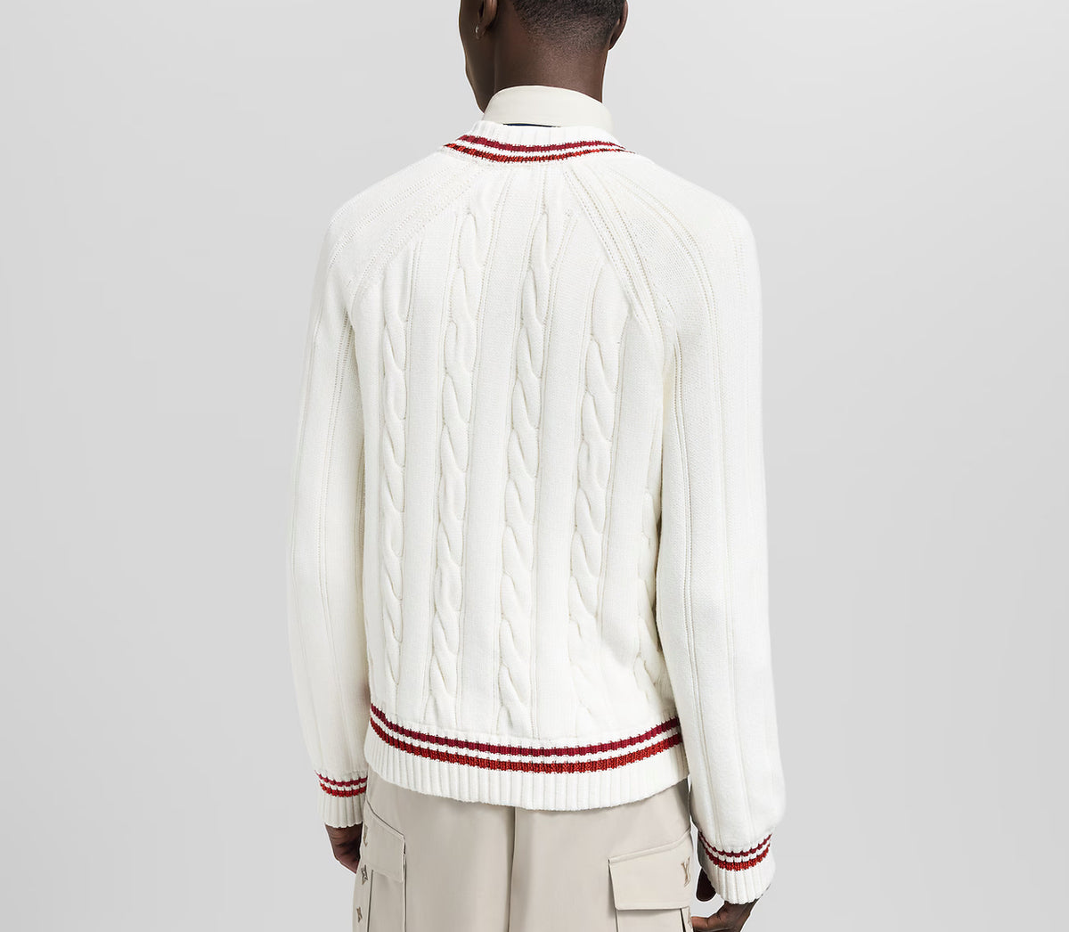Winniemodo,Winnie modo,Louis Vuitton 1AIJYP,LV 1AIJYP,Louis Vuitton V neck pullover,LV neck pullover,Louis Vuitton knitwear,L