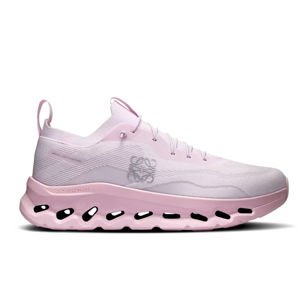 Loewe Cloudtilt sneaker, Loewe x on cloud pink, Loewe x on cloudtilt sneakers, Loewe on cloud sneaker, on cloud x Loewe sneak