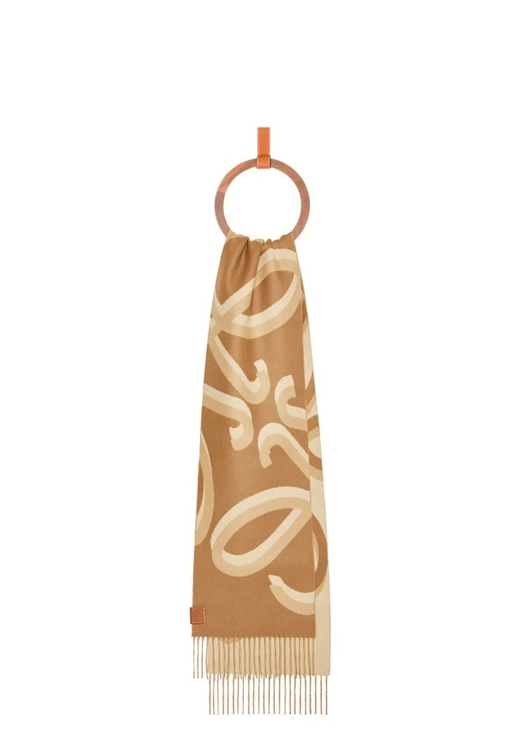 Loewe scarf in wool and cashmere,loewe on sale,loewe online shop,loewe outlet,loewe F606257XAH,loewe scarf , loewe cashmere s