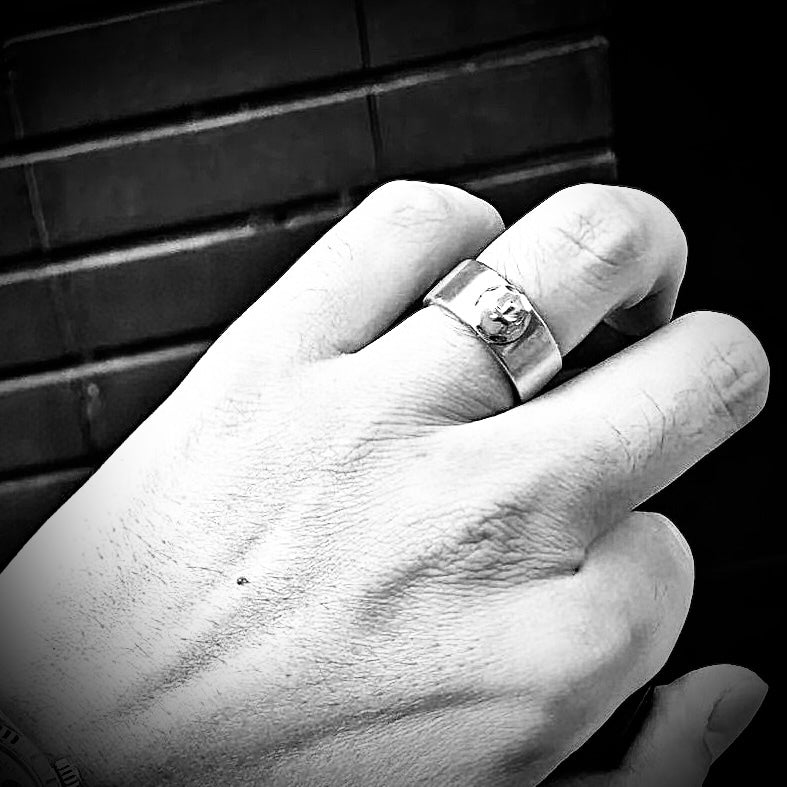 Goro's flattened ring