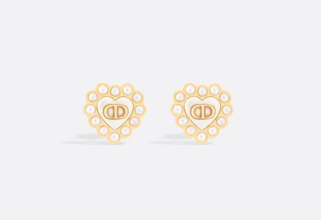 Winniemodo,Winnie modo,Dior petit CD baroque stud earrings,Dior hearts earrings,Dior hearts earrings pearls,Dior pearls earri