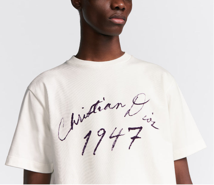 Dior handwritten Christian Dior relaxed fit T-shirt,Dior 493J696F0554, Dior T-Shirt,Dior T- Shirt mens,Dior T- Shirt authenti
