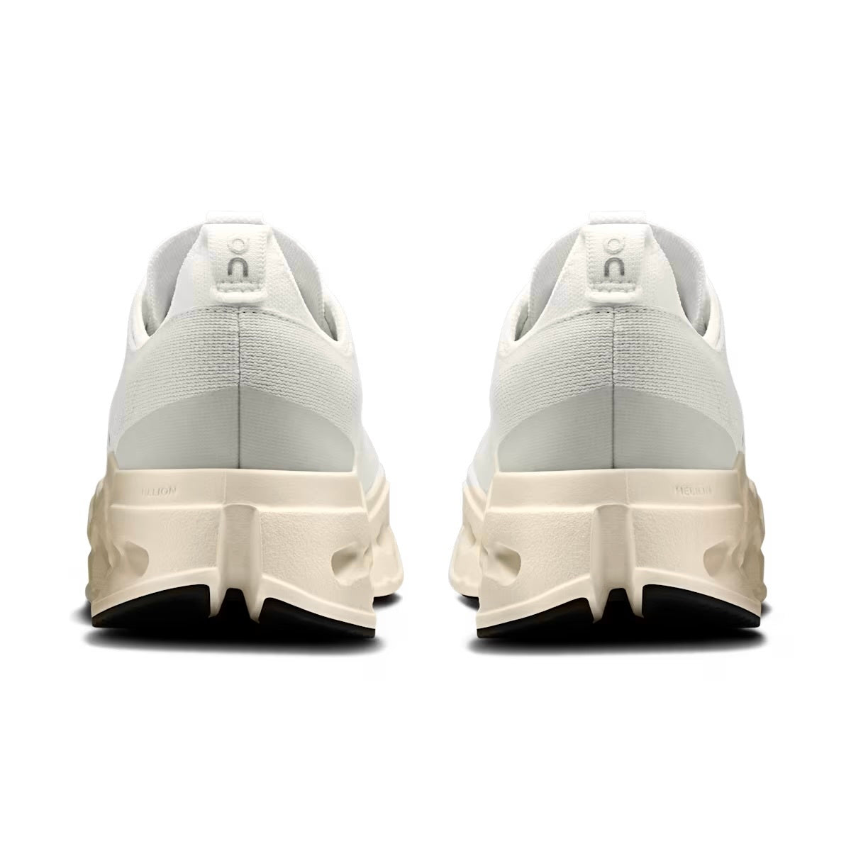 Winniemodo,Winnie modo,On Cloudsurfer Max sneaker, On Cloudsurfer Max, On Cloudsurfer Max white,On cloud running shoes,On clo