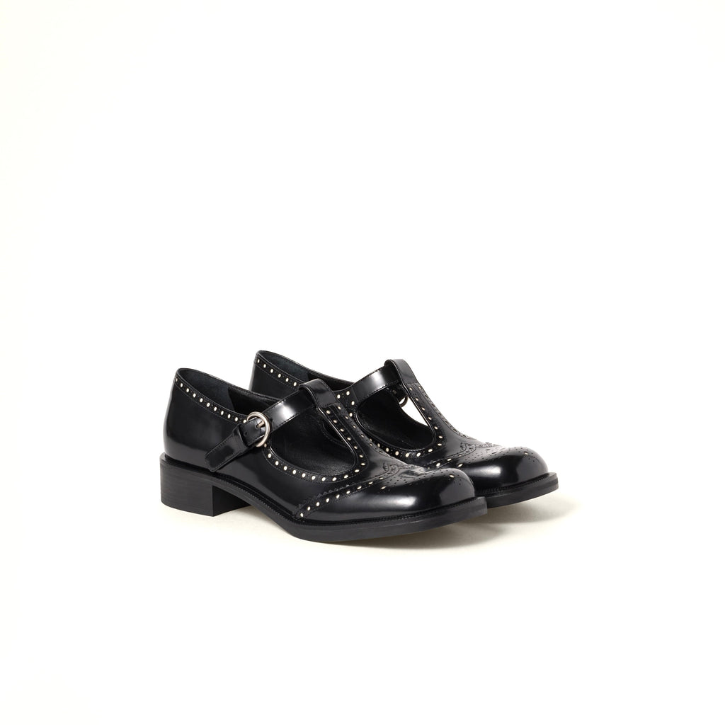 Winniemodo,Winnie modo,MIU MIU 5E303E, Miu Miu leather T-strap brogue shoes,Miu Miu t-strap shoes,Miu Miu t-strap brogue,Miu