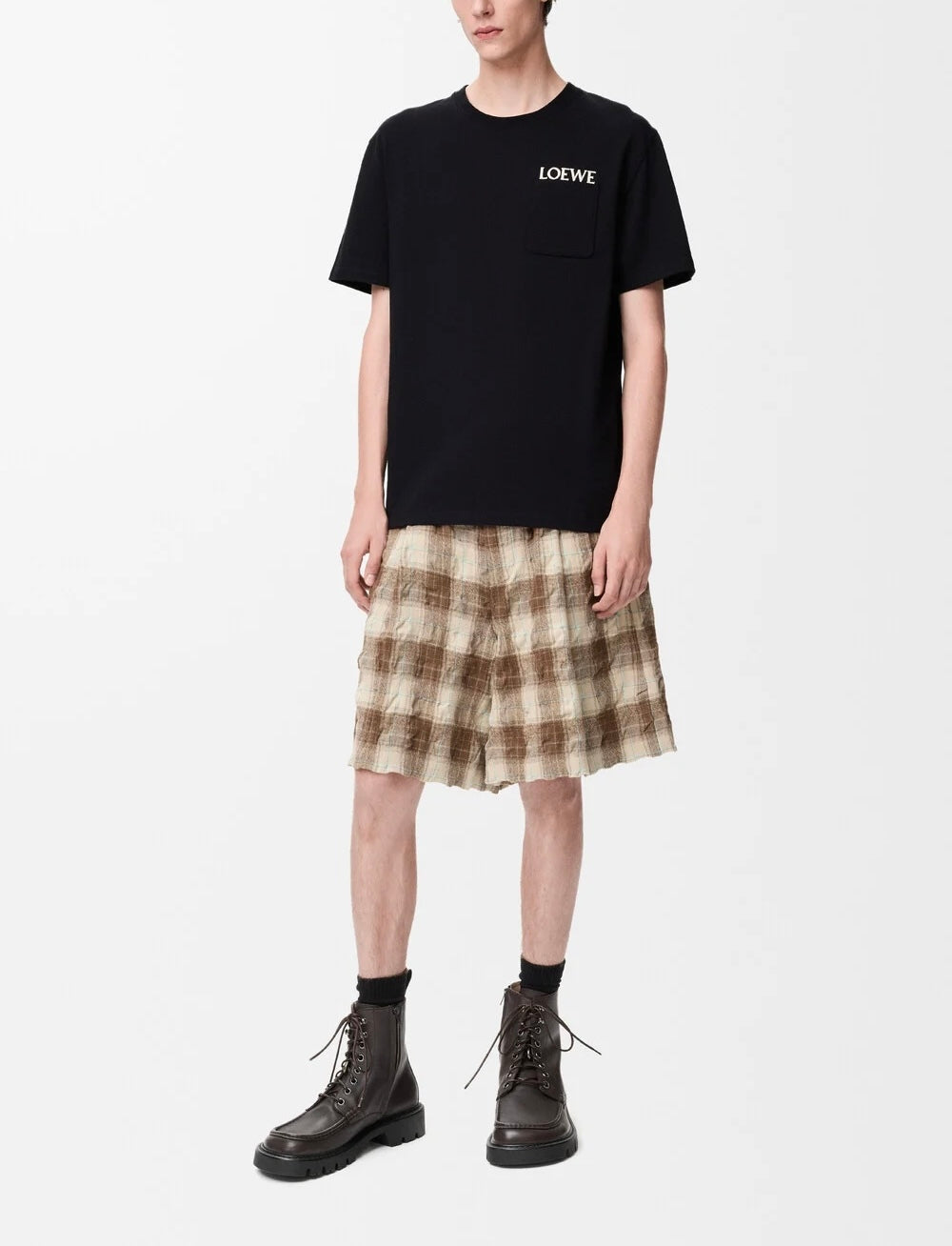 Winniemodo,Winniemodony,Loewe H526Y22XDE,Loewe relaxed fit Tee,Loewe t-shirt 2026,Loewe t-shirt black,Loewe t-shirt men,Loewe
