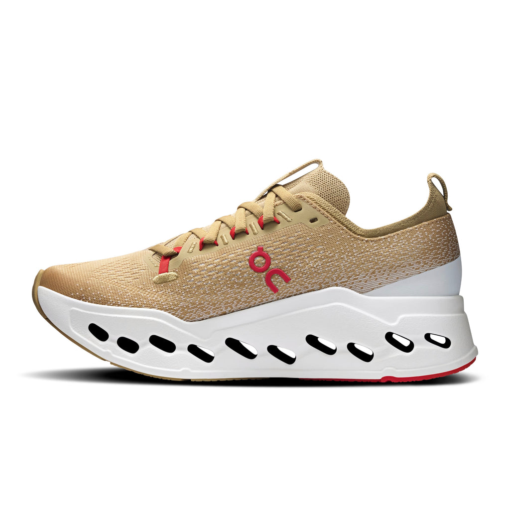 Winniemodo,Winniemodony,On Cloudsurfer Max Sneaker Horse edition,On Cloudsurfer Max gold,On Cloudsurfer Max men,On Cloudsurfe