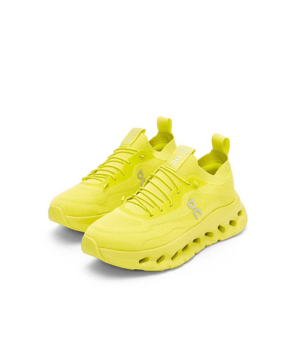 Loewe Cloudtilt sneaker, Loewe x on cloud, Loewe x on cloudtilt sneakers, Loewe on cloud sneaker, on cloud x Loewe sneaker, L