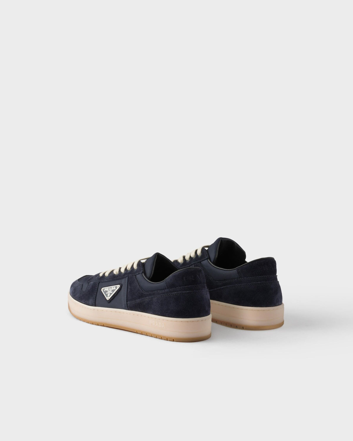 Winniemodo,Winniemodony,Prada 2EE364,Prada downtown re-nylon sneakers,Prada downtown sneaker,Prada sneaker blue suede,Prada s