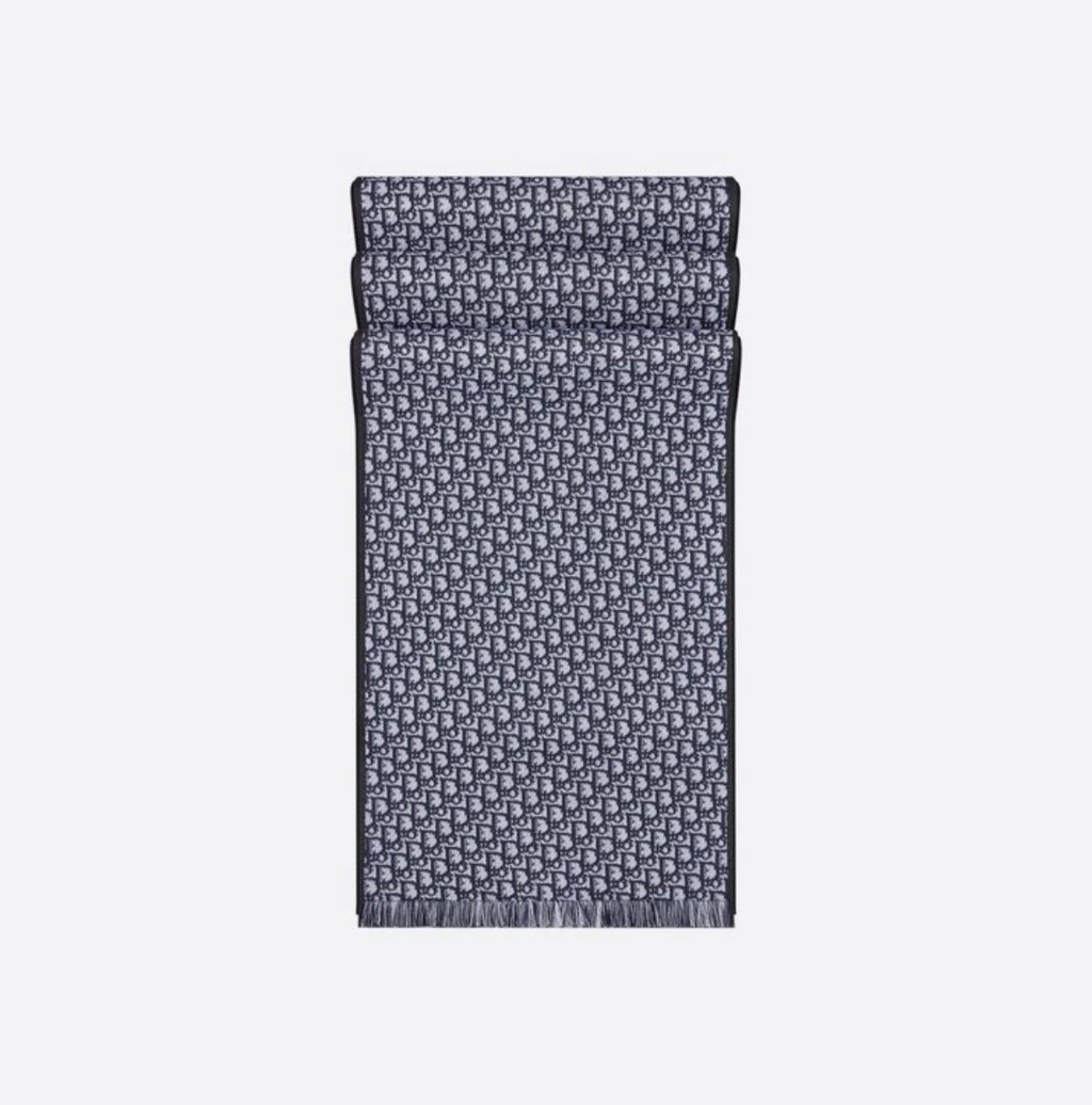 Dior 14CDO301I985,DIOR OBLIQUE UNIVERSITY REVERSIBLE SCARF,Dior scarf on sale,Dior scarf online shop,Dior scarf mens,Dior mon