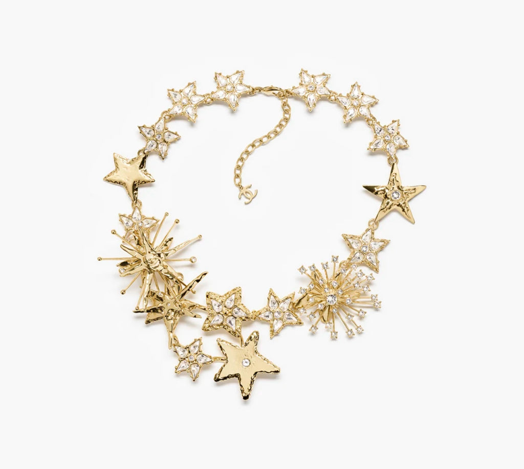 Winniemodo,Winniemodony,Chanel Shower of Star necklace,Chanel necklace SS26,Chanel necklace gold,Chanel choker,Chanel jewelry