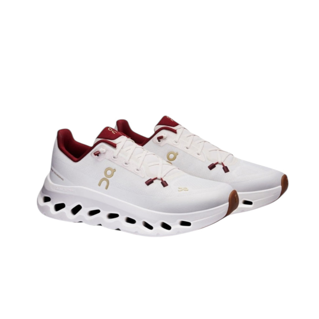 Winniemodo,Winnie modo,On Cloudtilt sneaker,On Cloudtilt sneaker sale,On Cloudtilt,On Cloudtilt white,On cloud sneaker,On clo