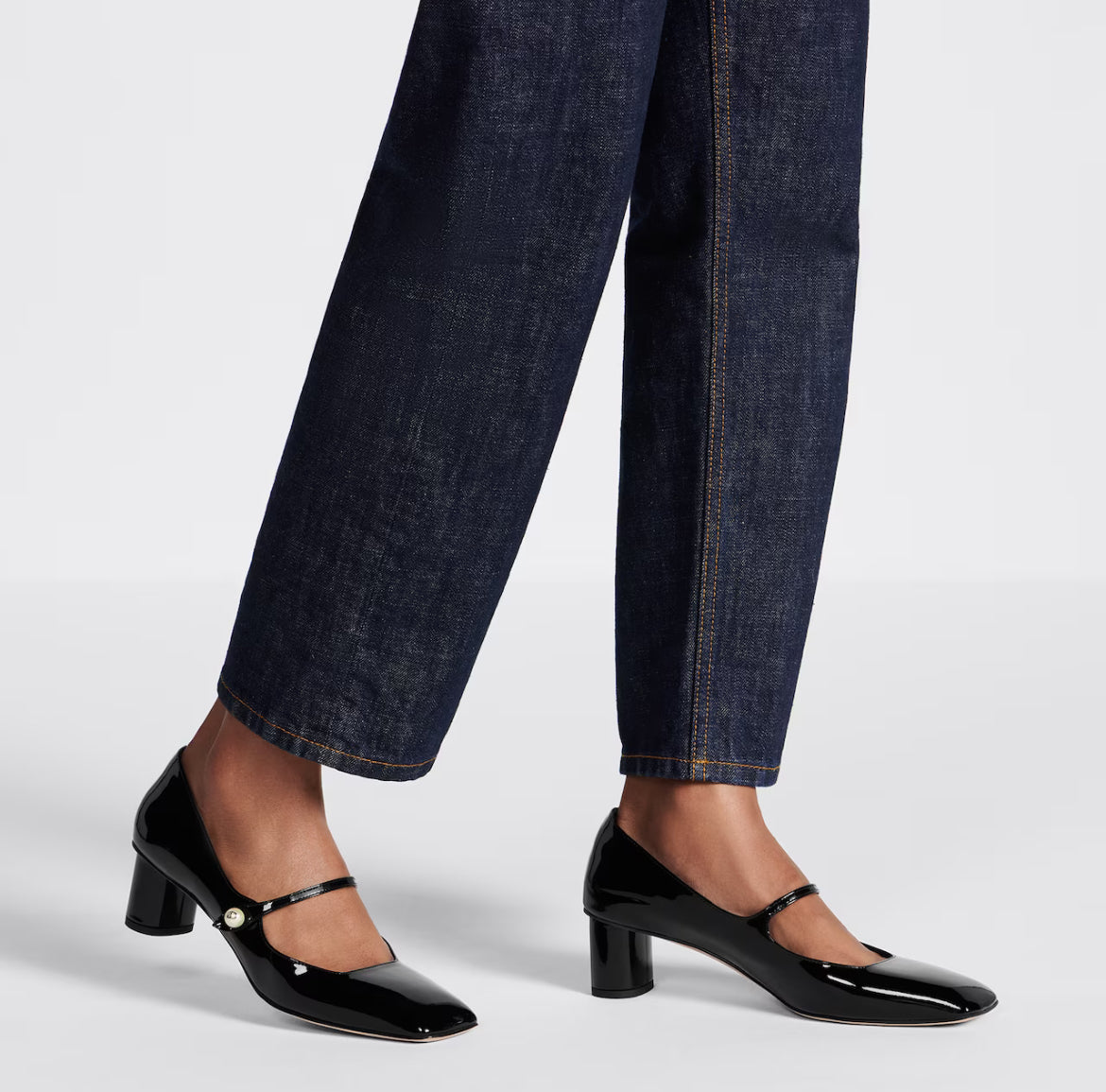 Dior pump in patent calfskin,Dior shoes,Dior online shop ,Dior on sale,Dior Outlet, Dior women's shoes,Dior KDV138VNI ,Dior p