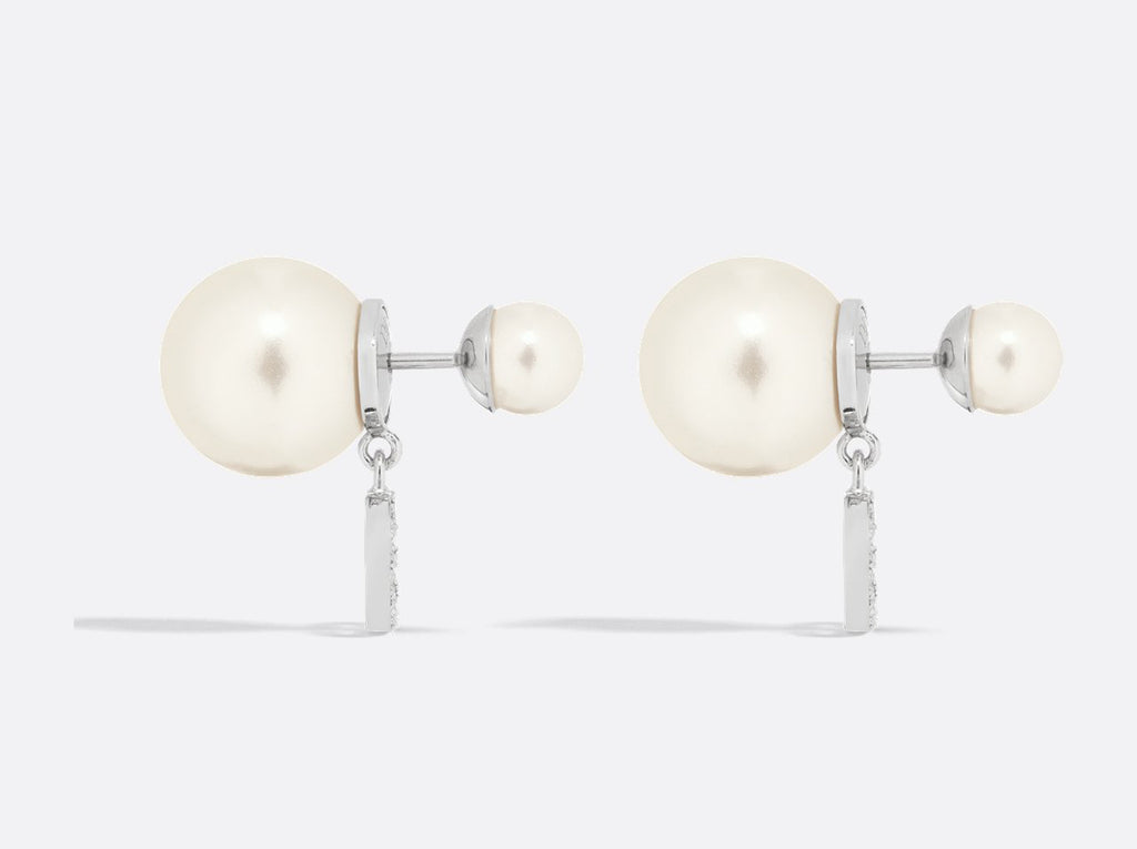 Winniemodo,Winnie modo,Dior tribales earrings,Dior earrings,Dior earrings sale,Dior pearls earrings,Dior pearls earrings sale