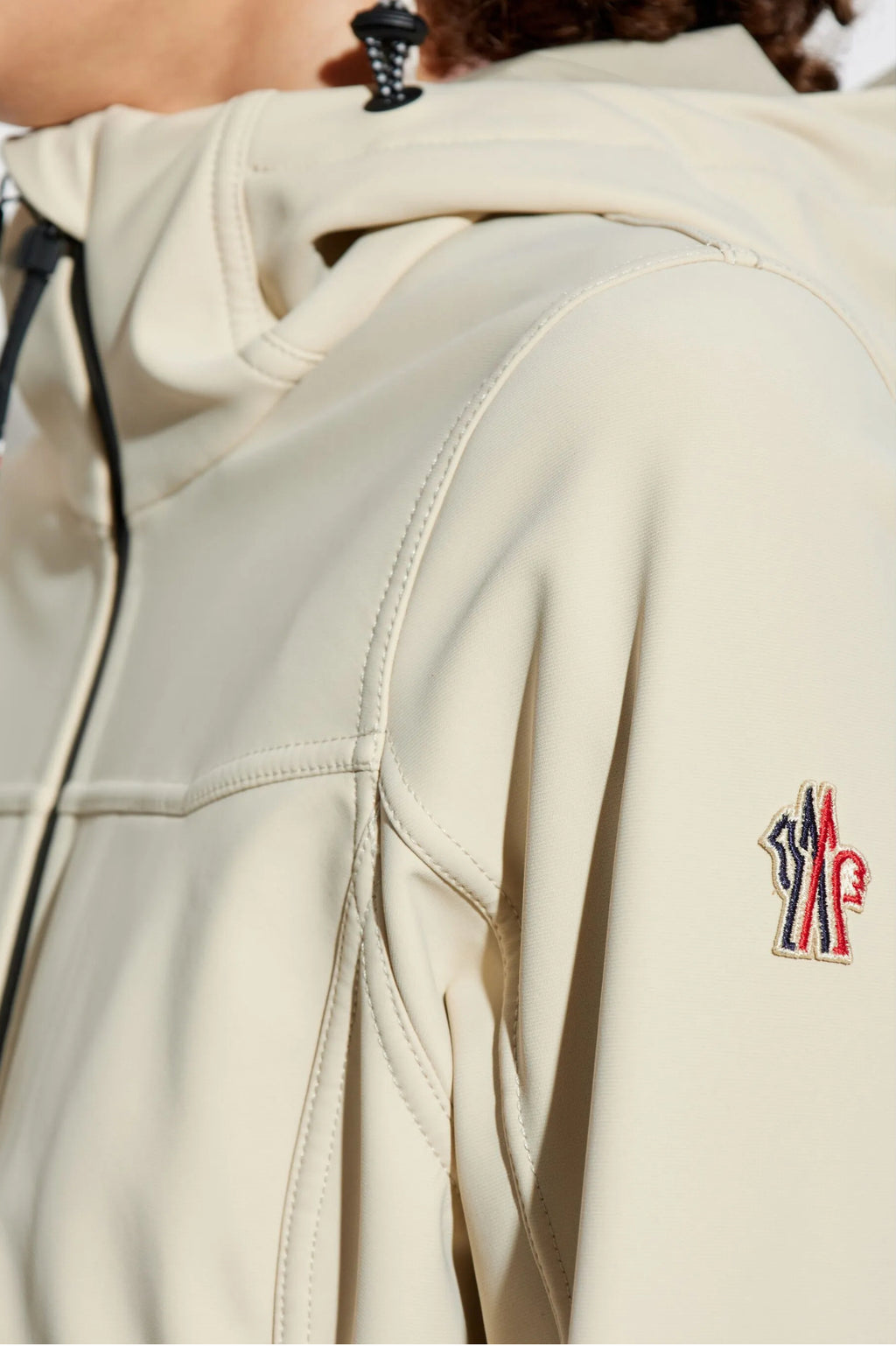 Moncler J20981A00018597O1,Moncler waterproof jacket,Moncler jacket womens,Moncler zip up jacket,Moncler Grenoble jacket,Moncl
