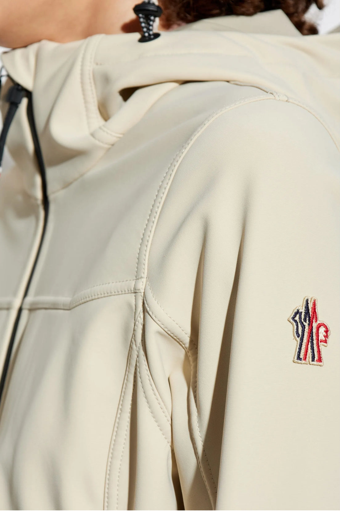 Moncler J20981A00018597O1,Moncler waterproof jacket,Moncler jacket womens,Moncler zip up jacket,Moncler Grenoble jacket,Moncl