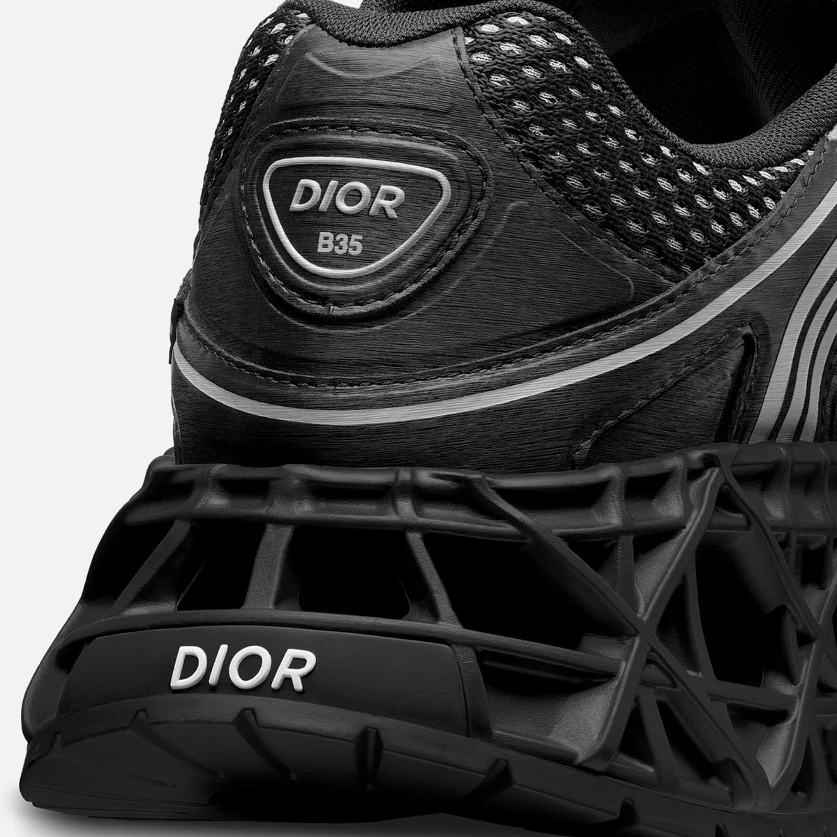 Dior 3SN323ZCY_H968,Dior B35 NXXT sneaker,Dior B35 NXXT black,Dior B35,Dior B35 black,Dior b35 nxxt on sale,Dior b35 low,Dior