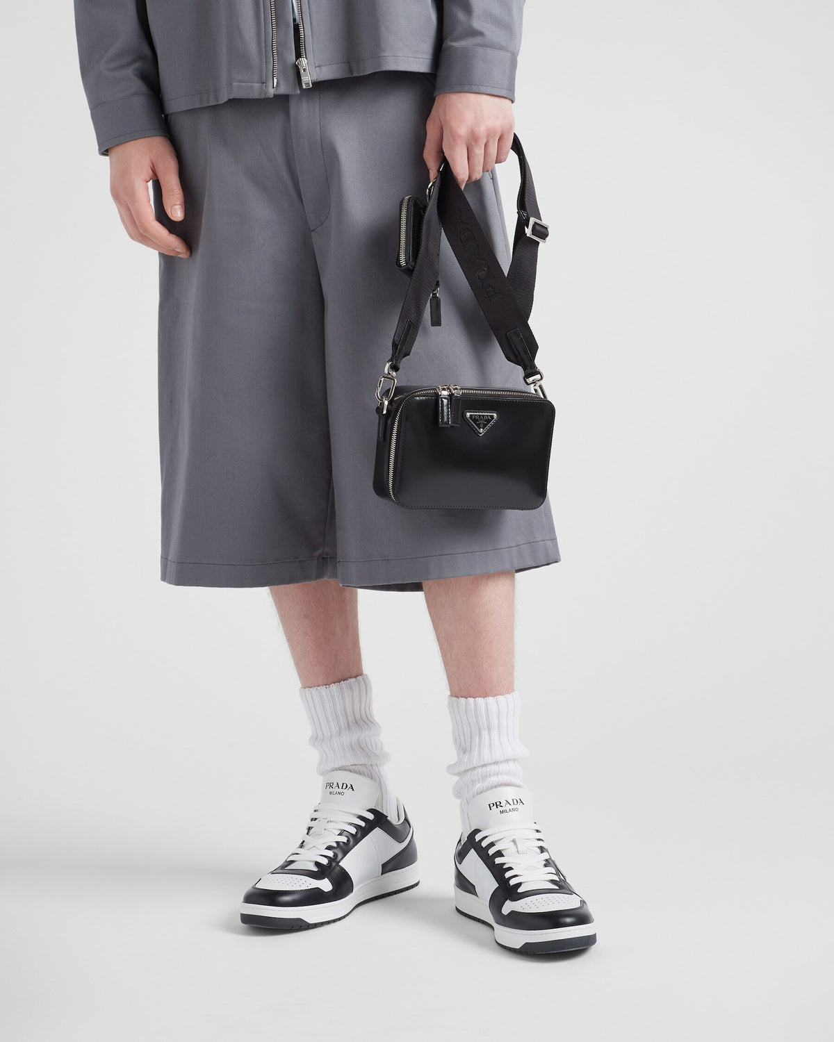 Prada 2EE364,Winniemodo,Winnie modo,Prada downtown leather sneakers,Prada sneakers black and white,Prada sneaker mens,Prada s
