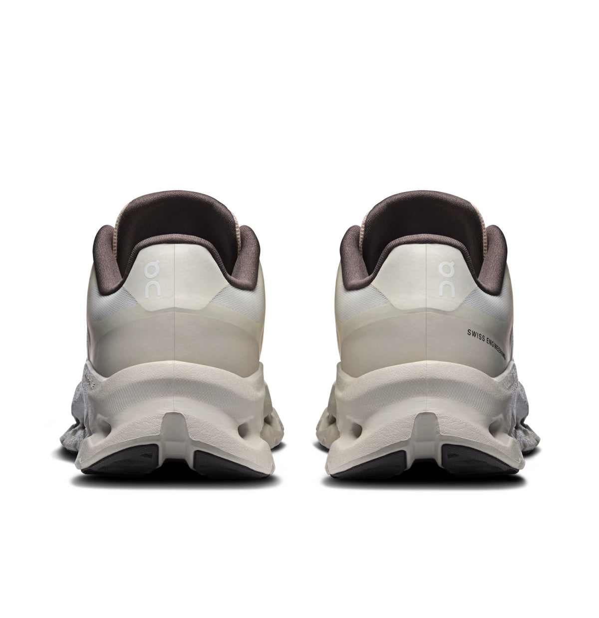 Winniemodo,Winniemodony,On Cloud remix Sneaker,On Cloud remix running shoes,On cloud remix ivory,On cloud remix sale,On cloud
