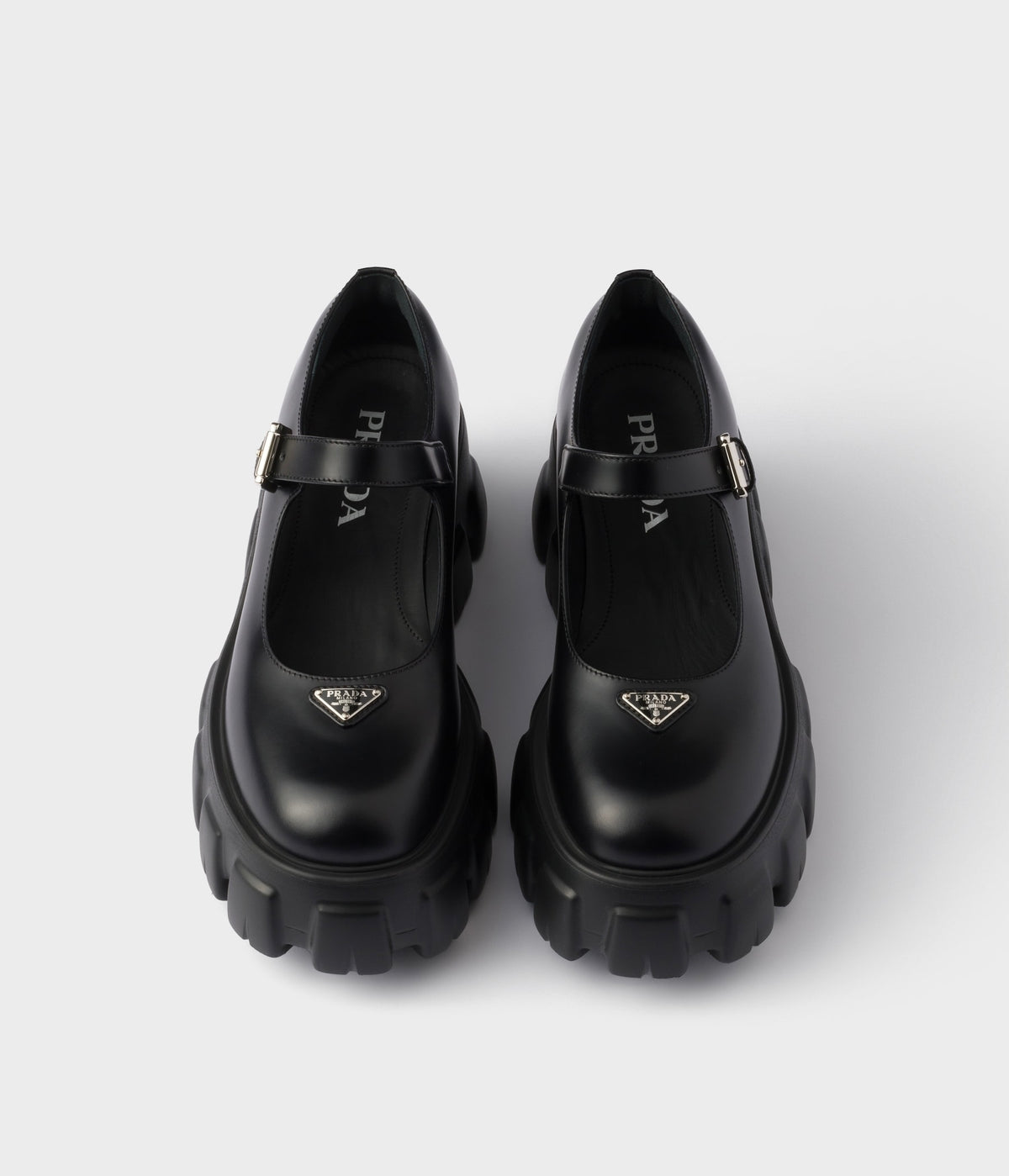 Winniemodo,Winnie modo,Prada 1F080O,Prada Monolith Mary Jane shoes,Prada chunky heels,Prada Mary Jane pumps,Prada Mary Jane,P