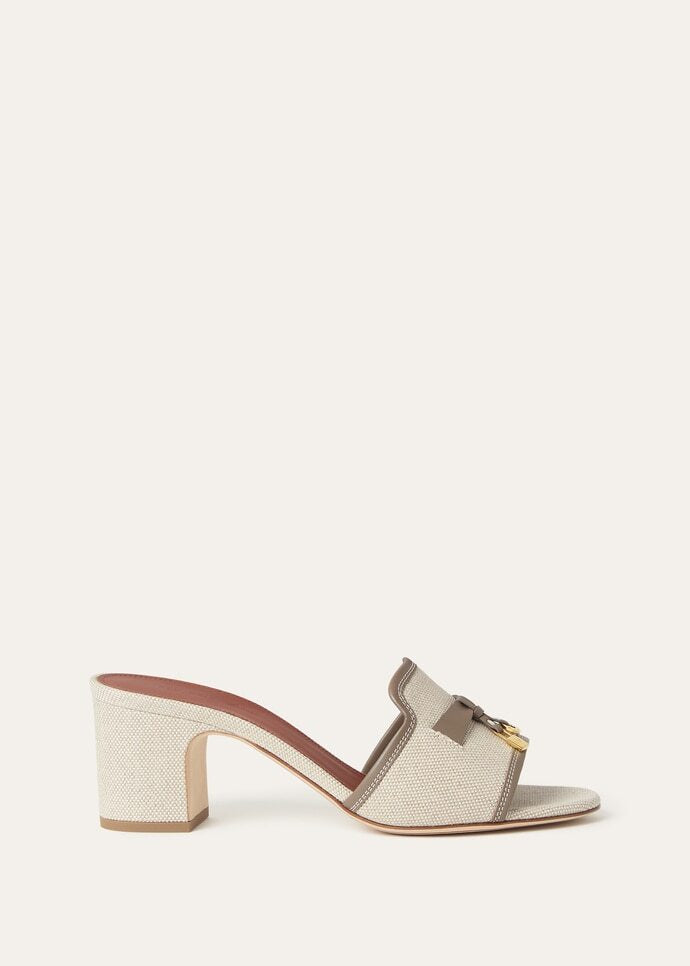 Winniemodo,Winniemodony,Loro Piana FAQ6666,Loro Piana Summer Charms sandal,Loro Piana sandal sale,LP sandal discount,Loro Pia