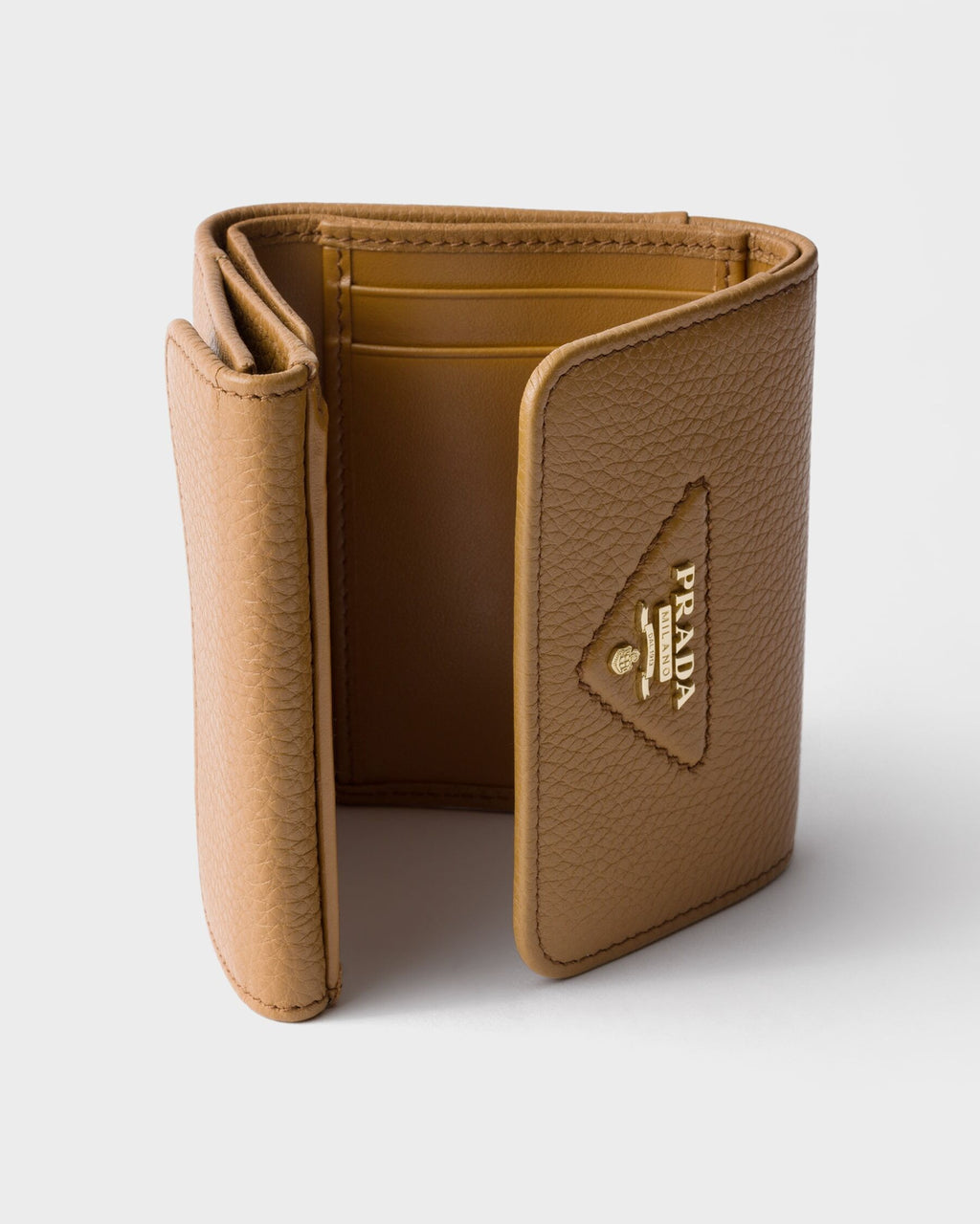 Winniemodo,Winniemodony,Prada 1MH043,Prada small leather wallet sale,Prada wallet women sale,Prada wallet outlet,Prada wallet