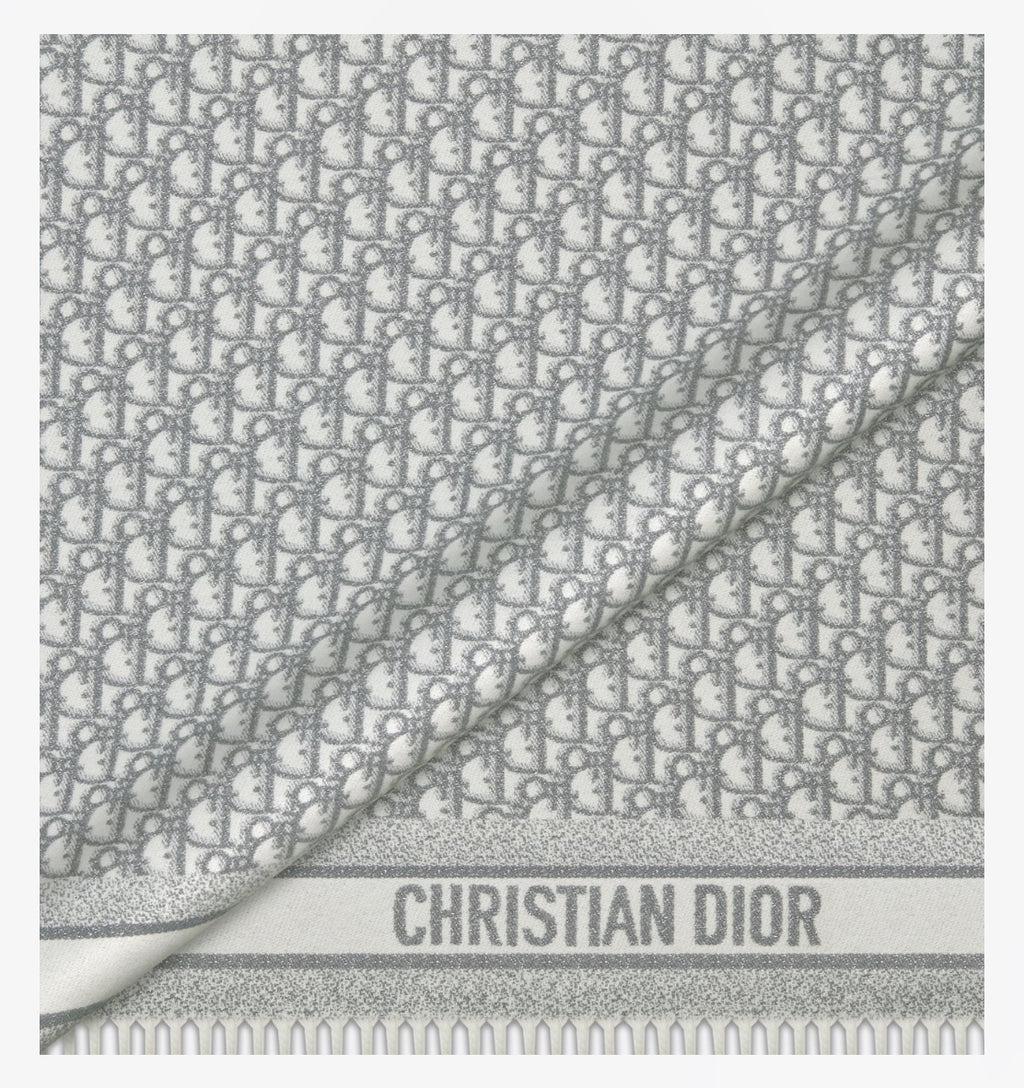 Dior 51DOB370L080,Dior monogram cloak,Dior White cloak,Dior white poncho,Dior scarf,Dior cloak price,Dior poncho price,Dior c