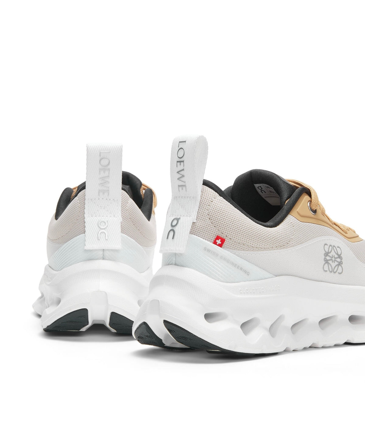 Loewe Cloudtilt 2.0 sneaker, Loewe x on cloud, Loewe x on cloudtilt sneakers, Loewe on cloud sneaker, on cloud x Loewe sneake