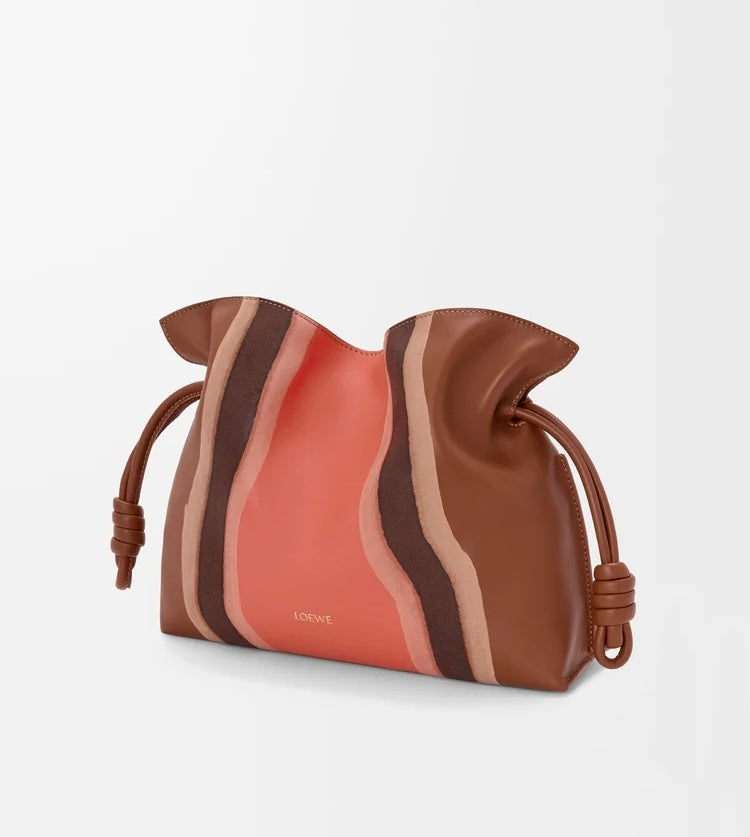 Winniemodo,Winnie modo,Loewe A411FC1XCX,Loewe bag,Loewe bag sale,Loewe flamenco bag,Loewe flamenco medium,Loewe flamenco medi