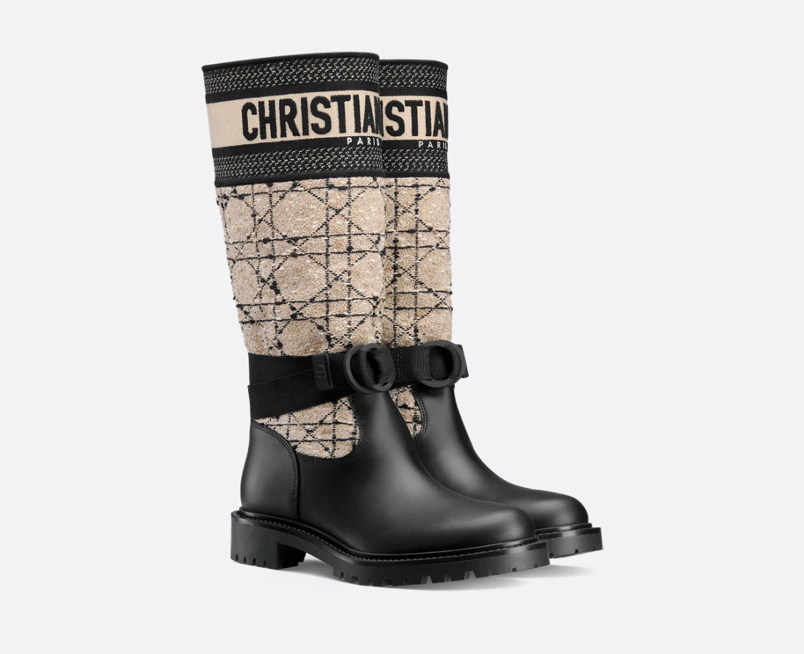Dior KDI981CWY,Dior boots,Dior long boots,Dior boots authenticity,Dior long boots on sale,Dior boots outlet,Dior boots online