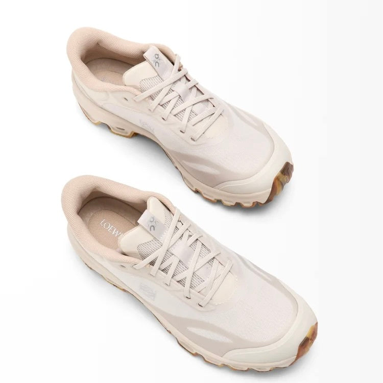 Loewe IDM929282,Loewe Cloudventure 2.0 sneaker sand, Loewe Cloudventure 2.0 sneaker,On Cloudventure Loewe 2.0,Loewe Cloudvent