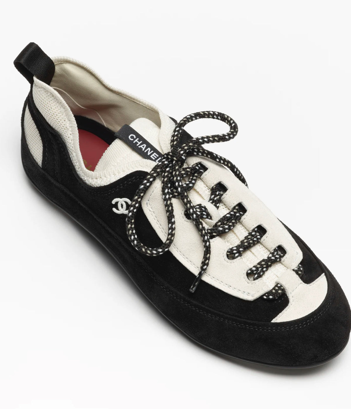Winniemodo,Winniemodony,Chanel G47413,Chanel sneaker,Chanel sneaker black and white,Chanel sneaker panda sale,Chanel sneaker